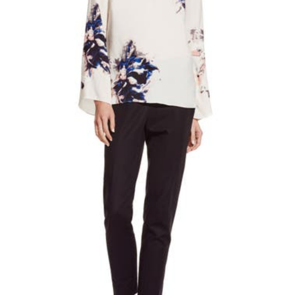 Vince Camuto Floral Bell Sleeve Blouse sz L - Picture 4 of 4